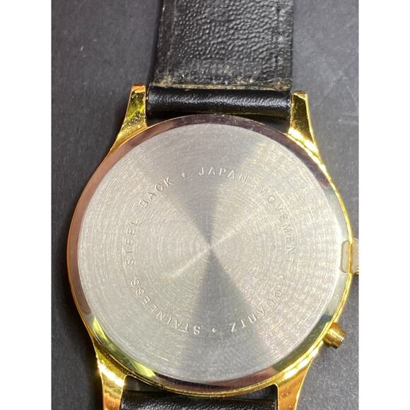 TIME Men\'s Quartz Wristwatch Gold Tone Stainless Steel Case Black Leather Band